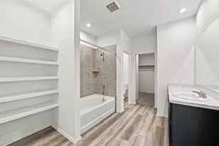 12219 Ridge River Ln, Houston, TX 77067 - Photo 16