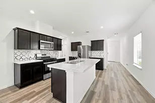 12219 Ridge River Ln, Houston, TX 77067 - Photo 8