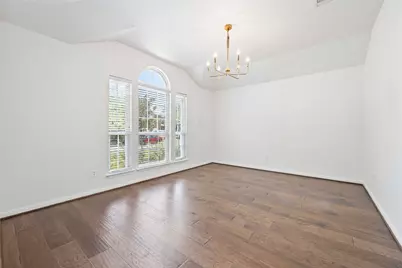 6026 Indian Crk, Missouri City, TX 77459 - Photo 6