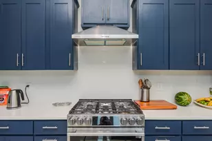 5513 Lotus St, Houston, TX 77085 - Photo 8