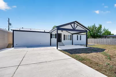 2426 N Battlebell Road, Highlands, TX 77562 - Photo 6