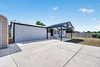 2426 N Battlebell Road, Highlands, TX 77562 - Photo 4
