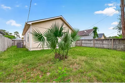 11918 Greensbrook Forest Drive, Houston, TX 77044 - Photo 36