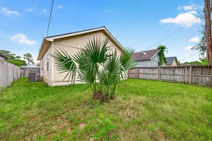 11918 Greensbrook Forest Dr, Houston, TX 77044 - Photo 36