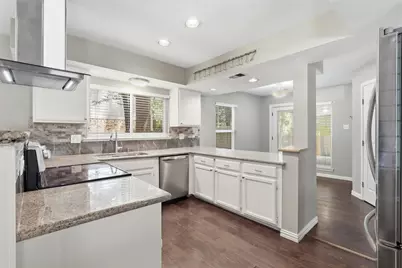 971 N Red Cedar Circle, The Woodlands, TX 77380 - Photo 8
