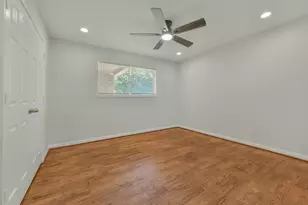 4725 9th St, Bacliff, TX 77518 - Photo 18