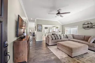 6415 Avenel Dr, Pasadena, TX 77505 - Photo 4