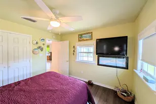 942 Surfview, Crystal Beach, TX 77650 - Photo 24