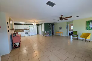 942 Surfview, Crystal Beach, TX 77650 - Photo 16