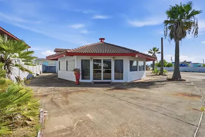 1500 Blue Water Drive, Freeport, TX 77541 - Photo 16