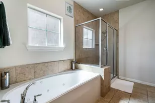 3210 Clearview Cir, Houston, TX 77025 - Photo 32