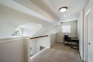 3210 Clearview Cir, Houston, TX 77025 - Photo 16