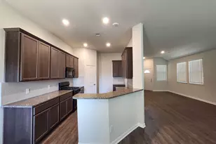 11318 Cora Ln, Willis, TX 77318 - Photo 6