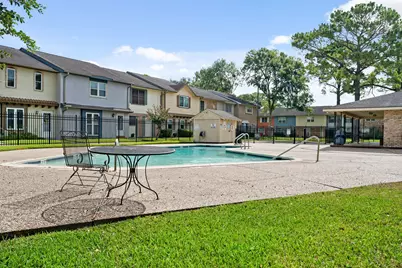 3836 Laura Leigh Drive, Friendswood, TX 77546 - Photo 24