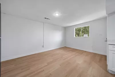 411 Avenue A #7, La Marque, TX 77568 - Photo 14