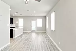 2186 Shady Pier Dr, Kemah, TX 77565 - Photo 4