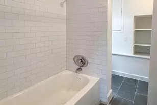 11 Norwood St, Houston, TX 77011 - Photo 18