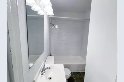 11 Norwood Street #2, Houston, TX 77011 - Photo 22