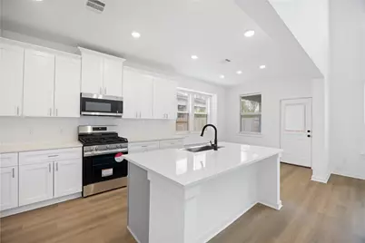 414 Kendall Crest Dr Drive, Alvin, TX 77511 - Photo 4