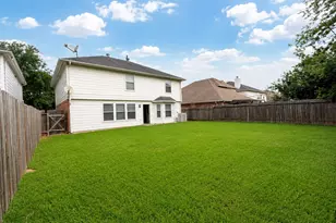 16127 Eaglewood Spring Ct, Houston, TX 77083 - Photo 12