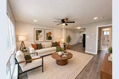 9711 Linkmeadow Lane #11, Houston, TX 77025 - Photo 2