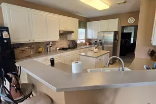 2431 Oyster Loop Dr, Sugar Land, TX 77478 - Photo 2