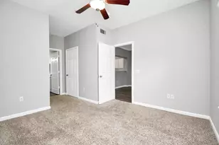 11355 Richmond Ave, South Houston, TX 77082 - Photo 14