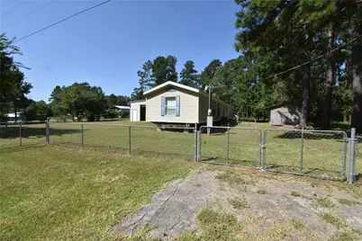 121 Chisholm Trail, Livingston, TX 77351 - Photo 4
