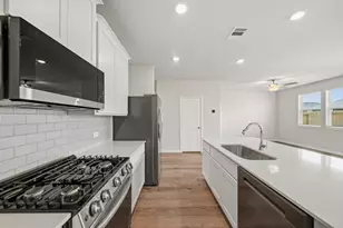 2500 Old Glory Ln, Bay City, TX 77414 - Photo 10