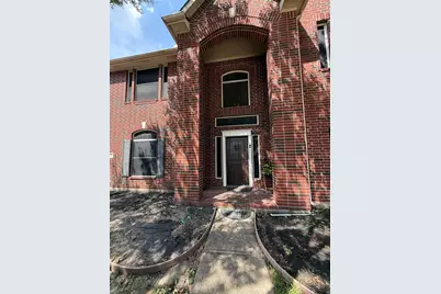 14818 Thomas Mill Lane, Sugar Land, TX 77498 - Photo 2