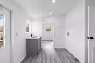 11759 W Hollyhill Dr, Plantersville, TX 77363 - Photo 18