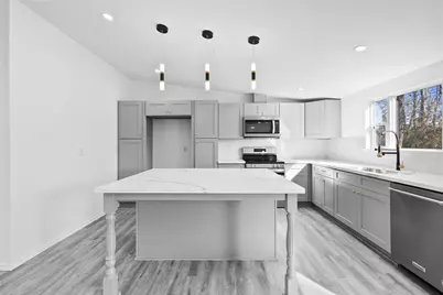 11759 W Hollyhill Drive, Plantersville, TX 77363 - Photo 4