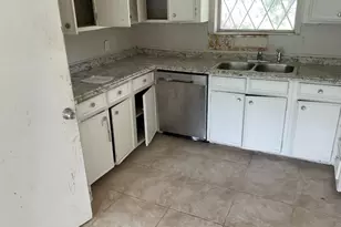 19847 County Rd 319, Brazoria, TX 77422 - Photo 4