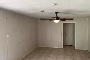 19847 County Rd 319, Brazoria, TX 77422 - Photo 2