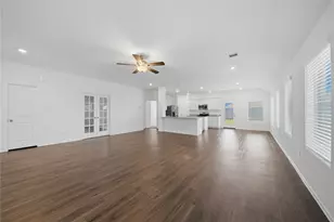 14226 Overbrook Willow Wy, Rosharon, TX 77583 - Photo 6