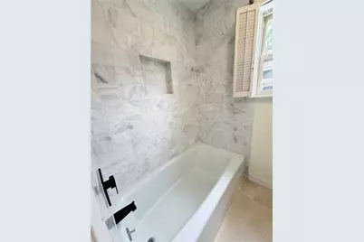 314 Fox Briar Lane, Sugar Land, TX 77478 - Photo 2