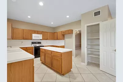 16423 Ash Point Lane, Sugar Land, TX 77498 - Photo 14