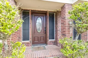 16423 Ash Point Ln, Sugar Land, TX 77498 - Photo 4