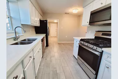 2313 35th Avenue N, Texas City, TX 77590 - Photo 10