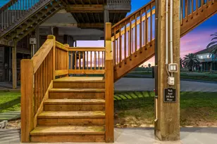 941 S Gateway, Crystal Beach, TX 77650 - Photo 26