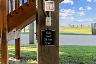 941 S Gateway, Crystal Beach, TX 77650 - Photo 38