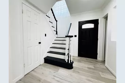 2323 Augusta Drive #43, Houston, TX 77057 - Photo 2