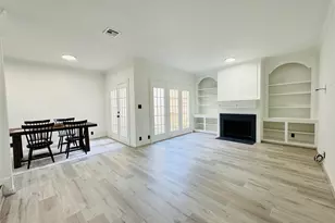 2323 Augusta Dr, Houston, TX 77057 - Photo 4