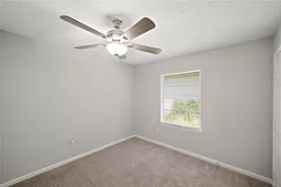 5822 Glenhurst Dr, Houston, TX 77033 - Photo 14