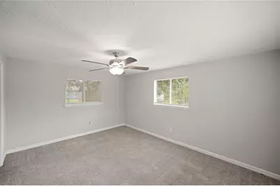 5822 Glenhurst Drive, Houston, TX 77033 - Photo 20