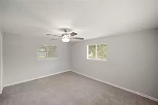 5822 Glenhurst Dr, Houston, TX 77033 - Photo 20