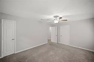 5822 Glenhurst Dr, Houston, TX 77033 - Photo 18