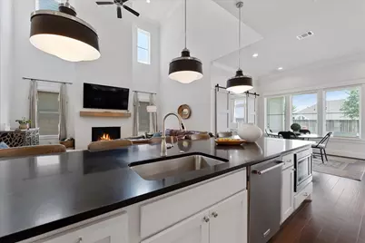 2221 Salt Grass Trail, Conroe, TX 77384 - Photo 10