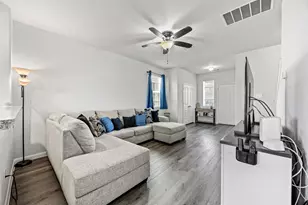 4827 Purple Wisteria Ln, Spring, TX 77373 - Photo 12