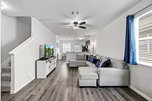 4827 Purple Wisteria Ln, Spring, TX 77373 - Photo 6